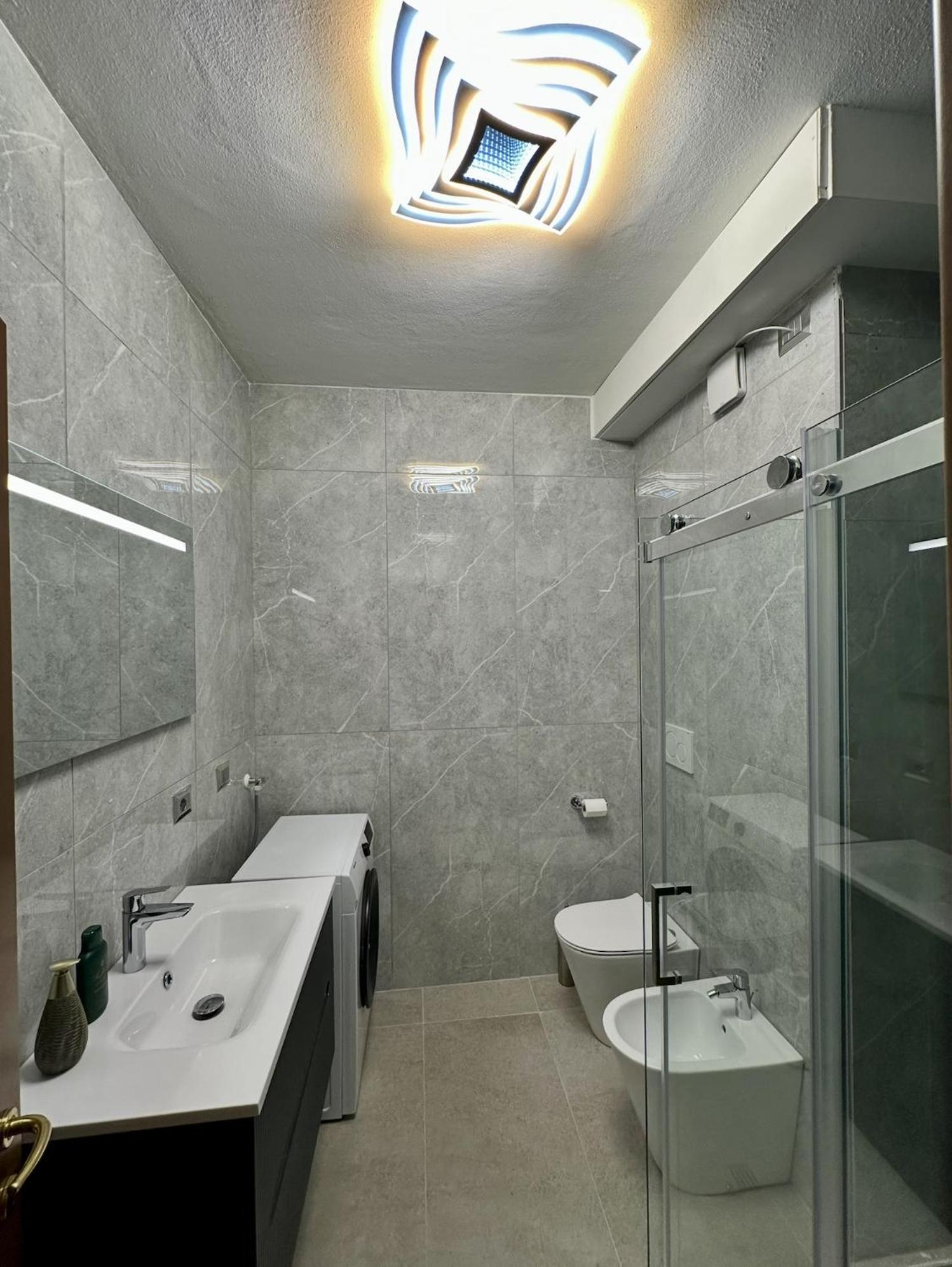 King Apartment Milano Bocconi ภายนอก รูปภาพ
