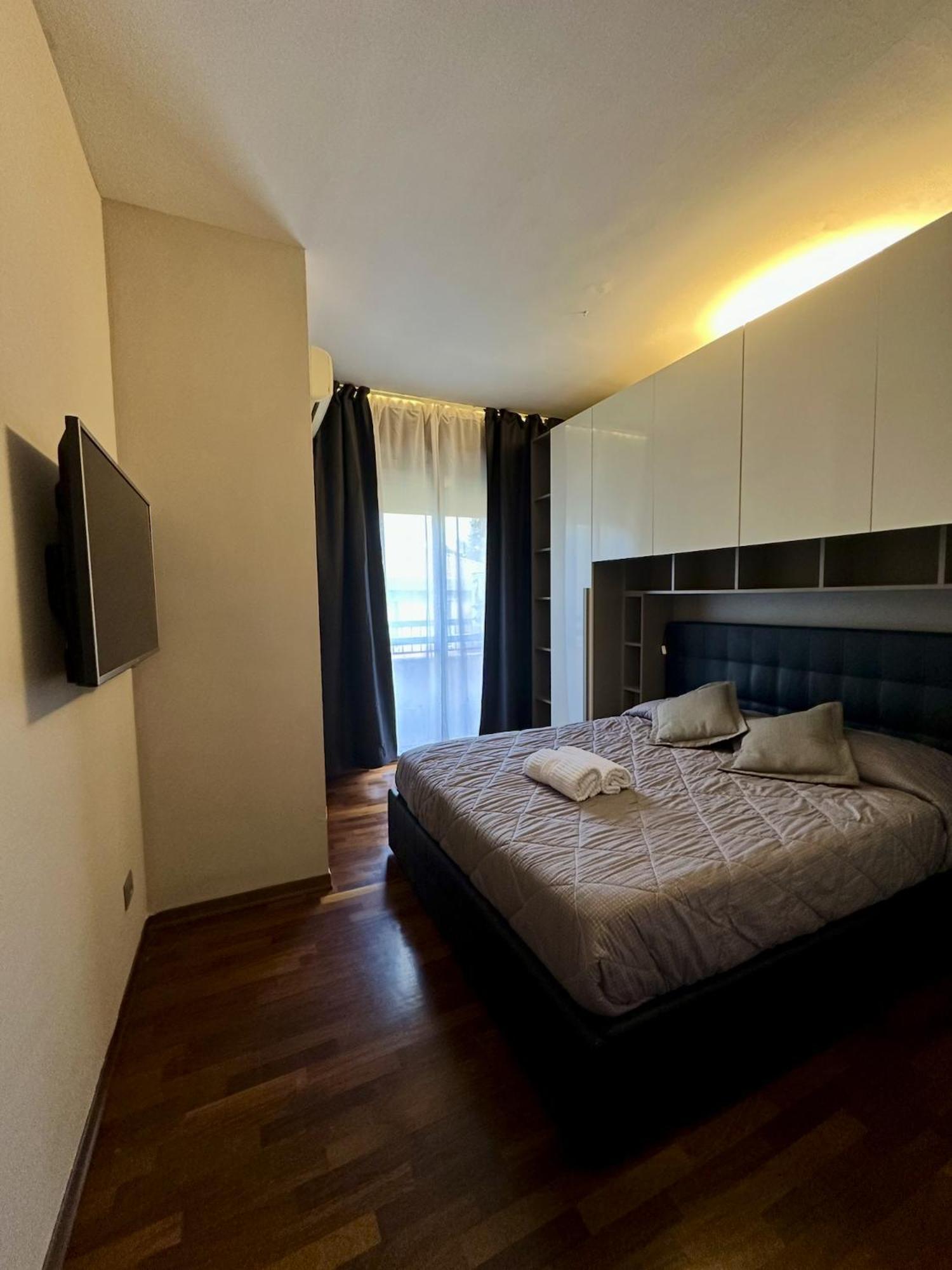 King Apartment Milano Bocconi ภายนอก รูปภาพ